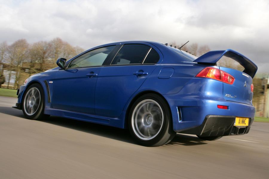  Mitsubishi Lancer Evolution X FQ-400 2009 года  (фото 38 из 64)